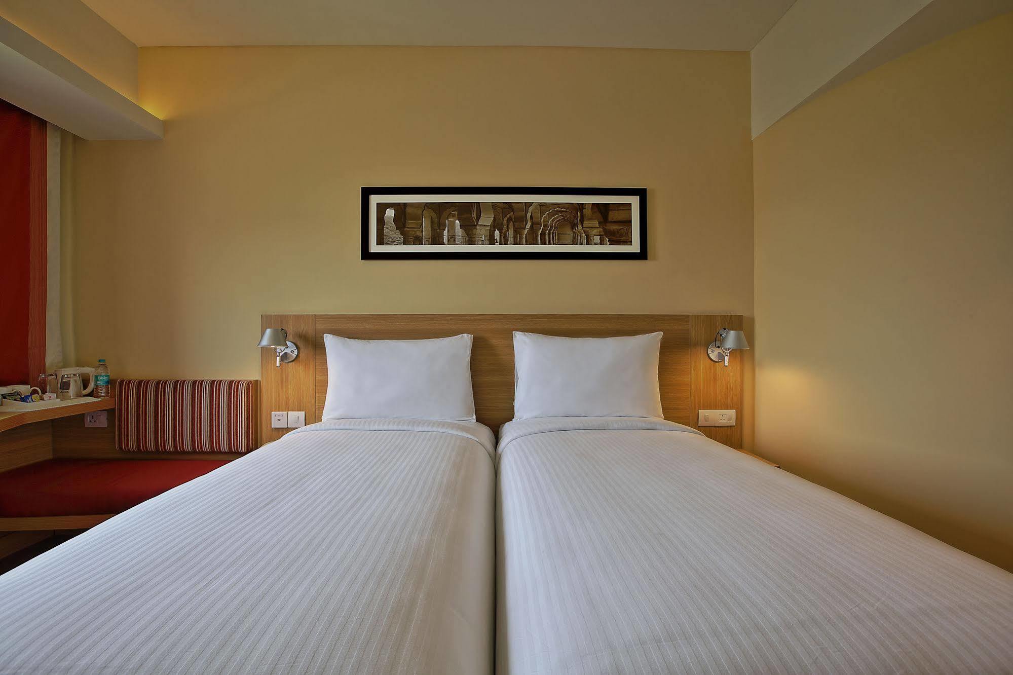 Ibis Pune Viman Nagar - An Accor Brand Esterno foto